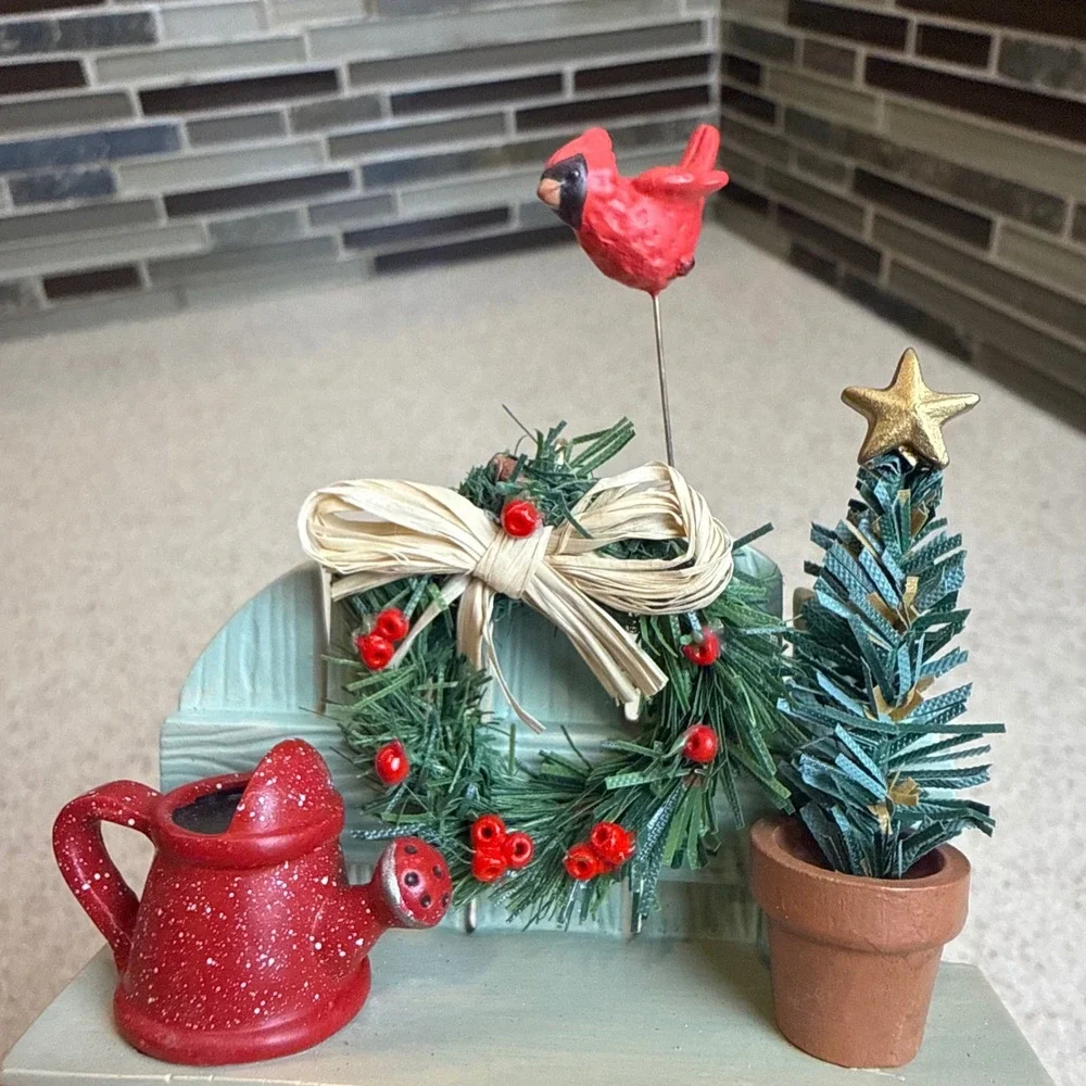 Hallmark Keepsake Ornament 2002 Gardener's Christmas Corner Tammy Haddix Boxed